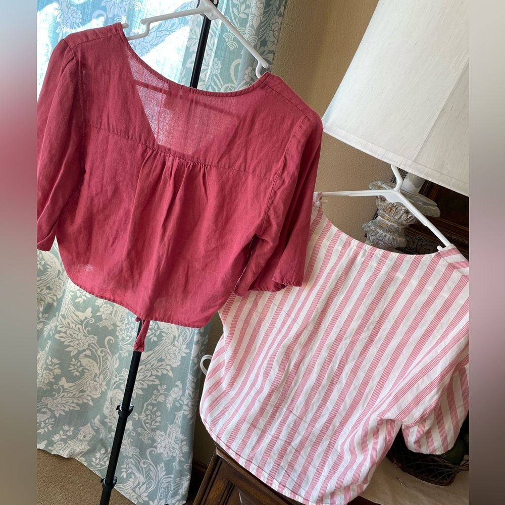 Button up crop tops - Picture 2 of 9